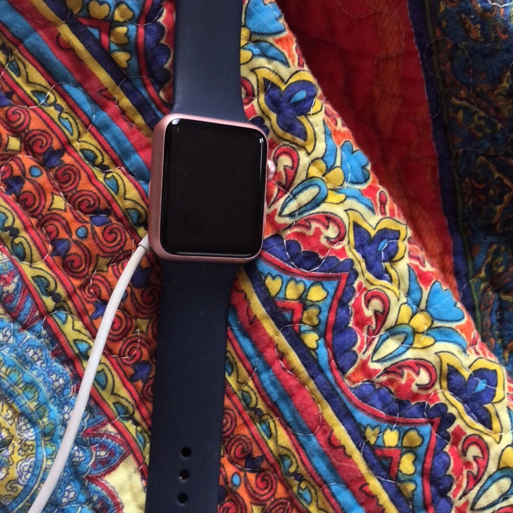 Apple Watch 42mm (1) will trade for shark watch+$$